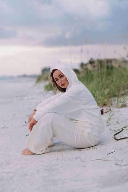 Oversized VB Logo Milk Hoddie