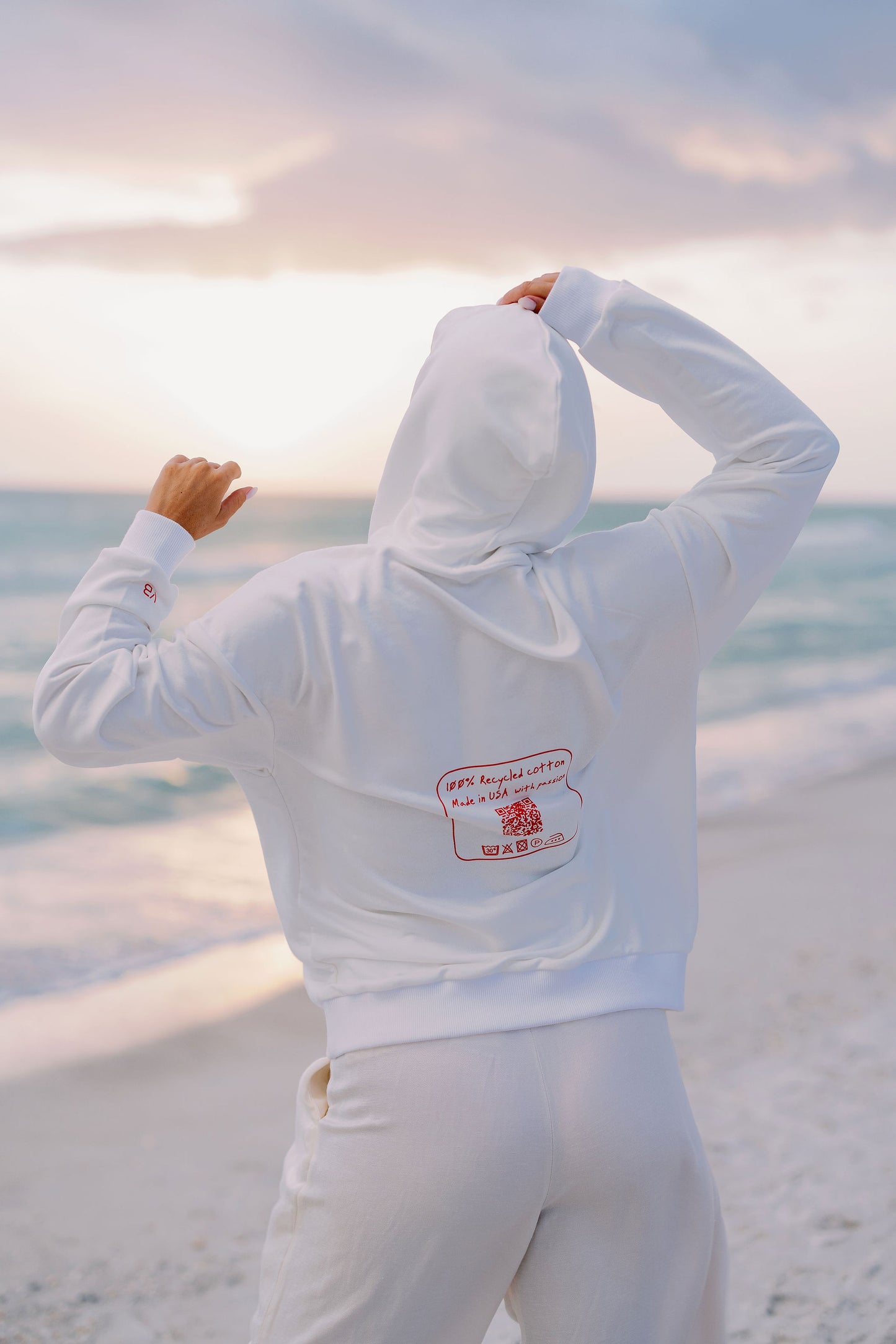 Oversized VB Logo Milk Hoddie